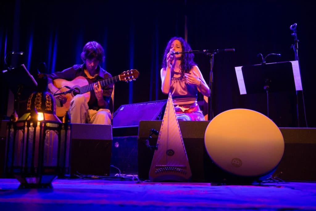 Evoeh_Cantadme _Galanica_Apolo_Barcelona_Ariana Barrabés_Jesús_Olivares
