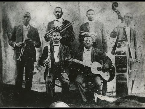 Jelly Roll Morton remembers Bolden: three takes, 1938 to 1939